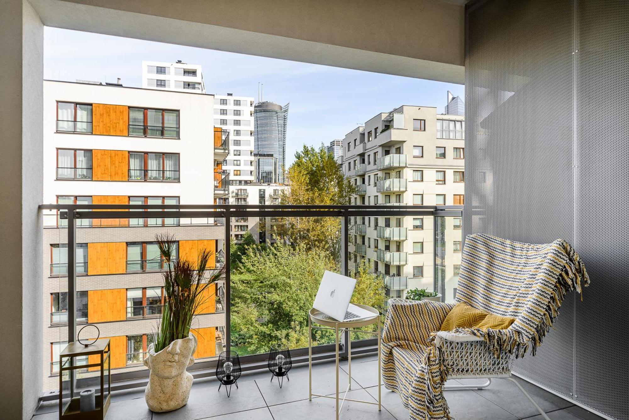 Lumina Apartments Near Warsaw Uprising Museum Exterior photo