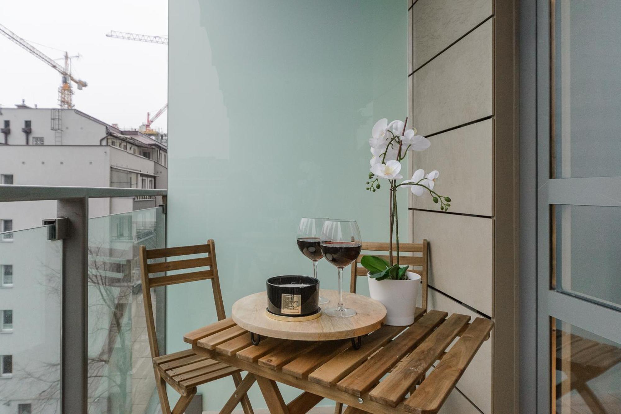 Lumina Apartments Near Warsaw Uprising Museum Exterior photo